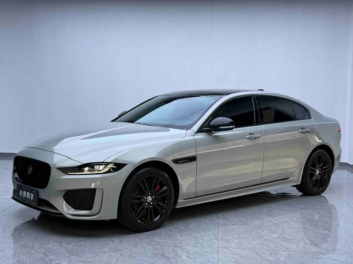 Jaguar XEL 2025 2.0T 250PS R-DYNAMIC 90th Anniversary Edition
