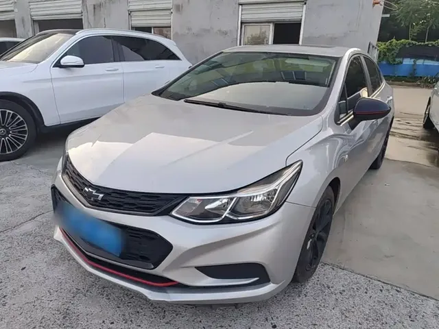 Chevrolet Cruze 2018 Redline 320 Automatic Pioneer Edition