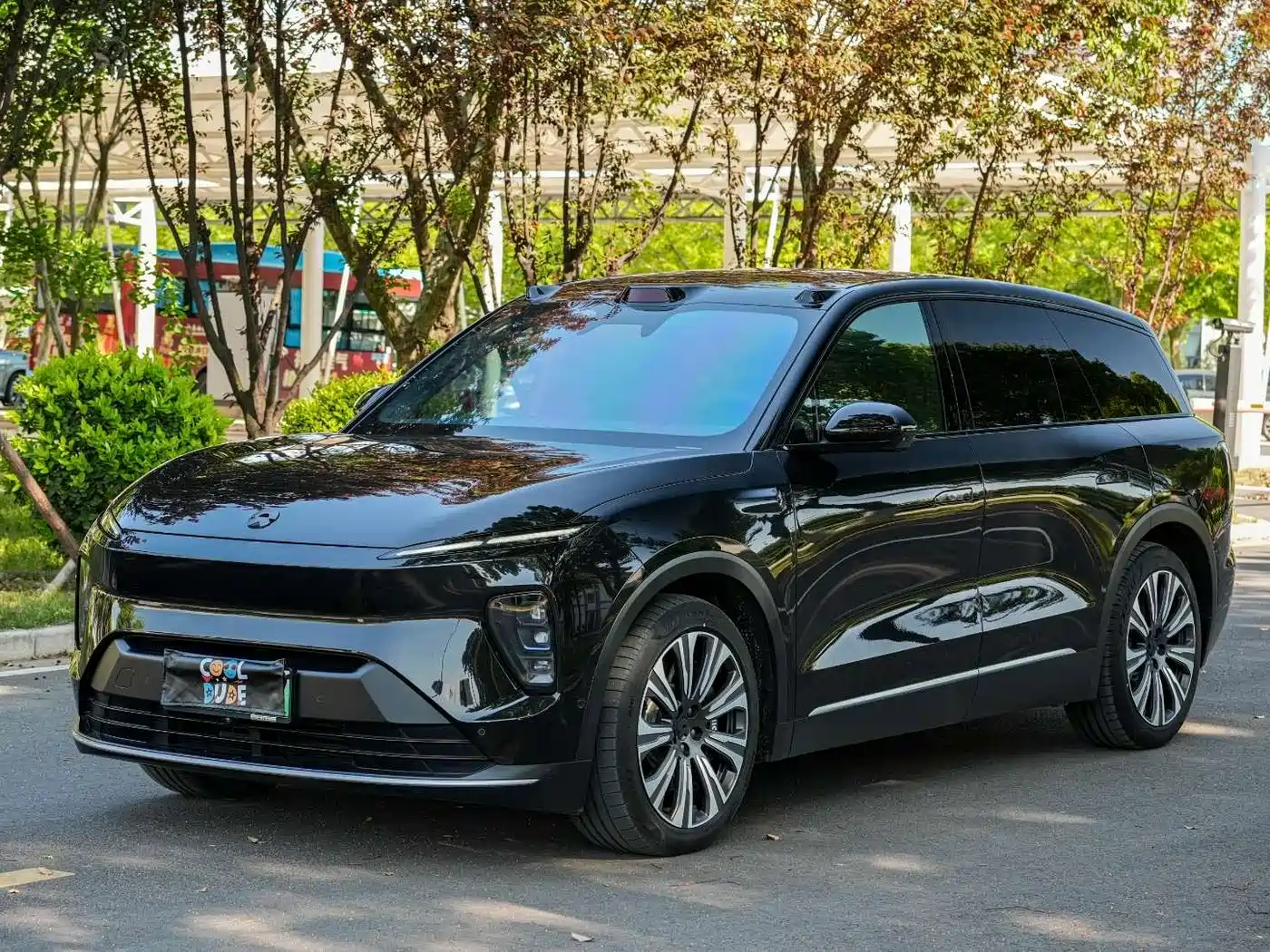 NIO ES8 2024 75kWh Executive Edition