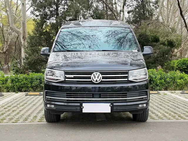 Volkswagen Caravelle 2018 2.0TSI 4WD Luxury Edition 7-Seater