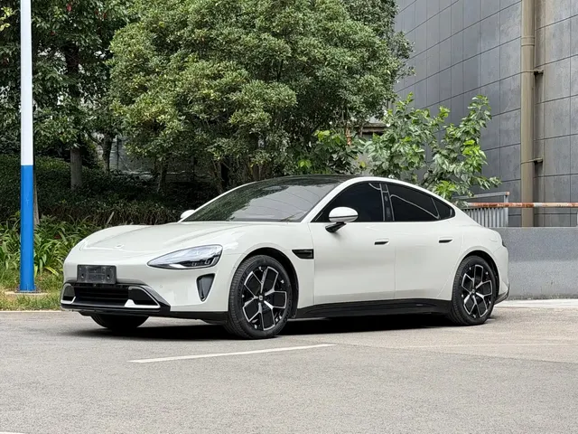 Xiaomi Auto Xiaomi SU7 2024 RWD Long Range Intelligent Driving Edition