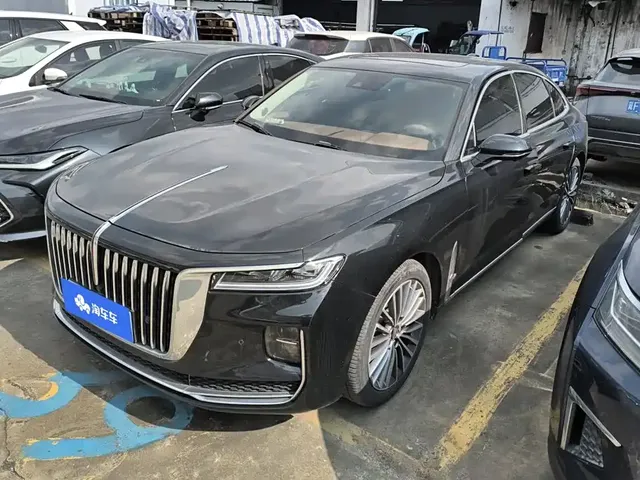 Hongqi H9 2022 2.0T Smart Connect Flag Enjoy Edition