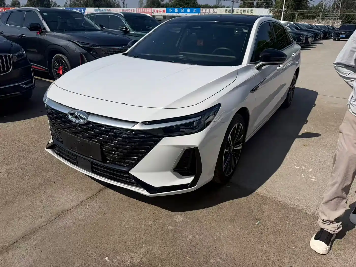 Chery Arrizo 8 PRO 2025 Pro 1.6T Luxury