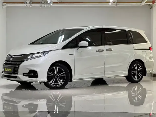 Honda Odyssey 2019 2.0L Sharp Ultimate Edition