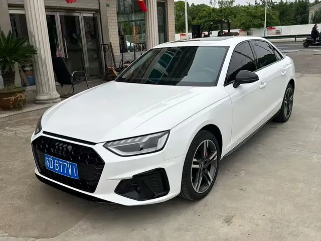 Audi A4L 2022 40 TFSI Fashion Dynamic