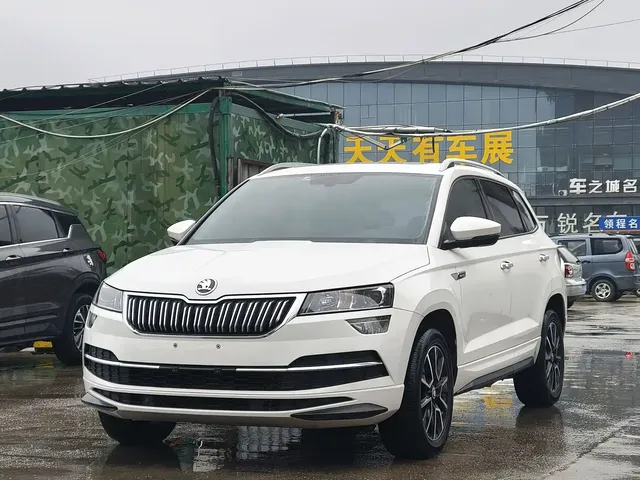 Škoda Karoq 2022 TSI280 Premium Edition