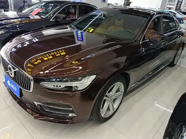 Volvo S90 2019 T5 Momentum